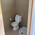 Lirim Shenmiter Apartmán *