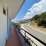 Lirim Shenmiter Appartement