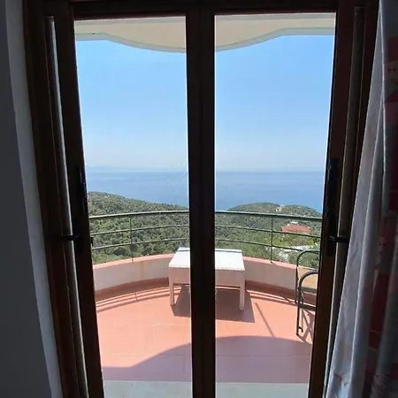 Apartment Lirim Shenmiter Lukove